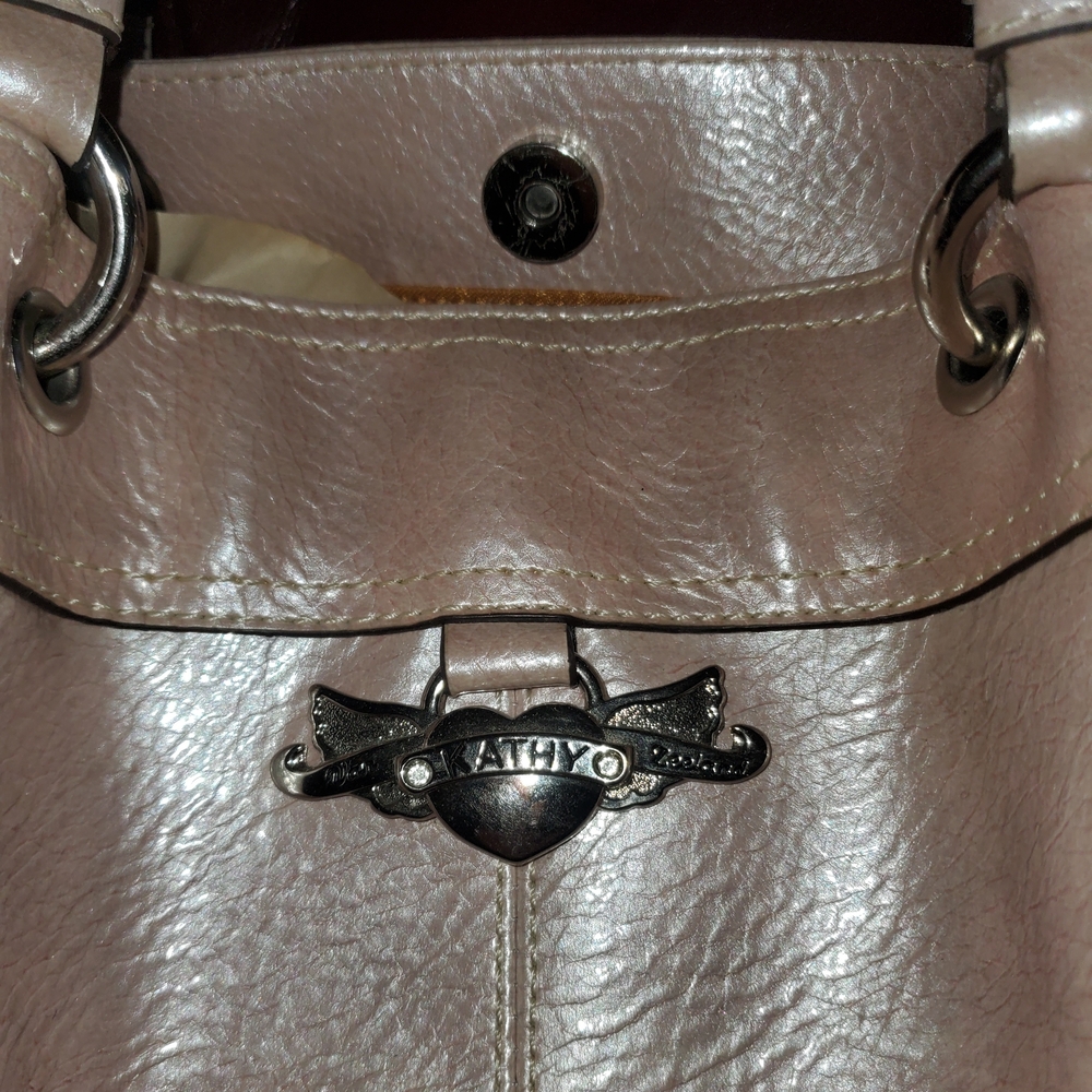 Women’s Metallic Light Pink Tote Bag - Elegant Everyday Handbag - Picture 10 of 16